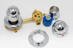 Детали смесителя душевой кабины